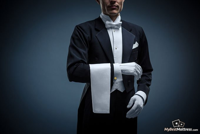 How long should I nap: butler standing, ready to serve