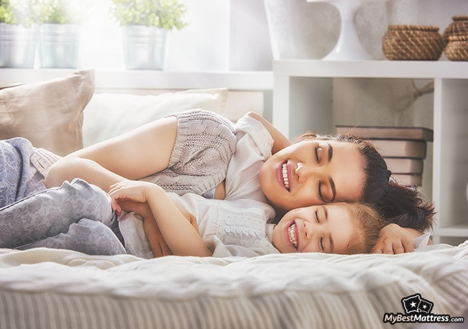 CBD Oil Dosage For Sleep: happy mother and child.