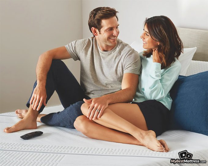 Serta mattress reviews: couple on Serta mattress Serta mattress reviews: couple on Serta mattress