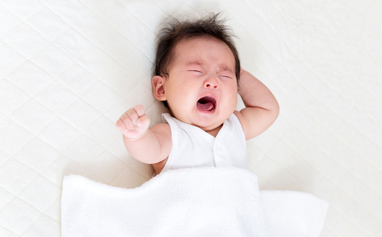 Cry it out method: baby crying Cry it out method: baby crying
