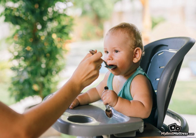 Do Babies Dream: baby getting fed with a spoon Do Babies Dream: baby getting fed with a spoon