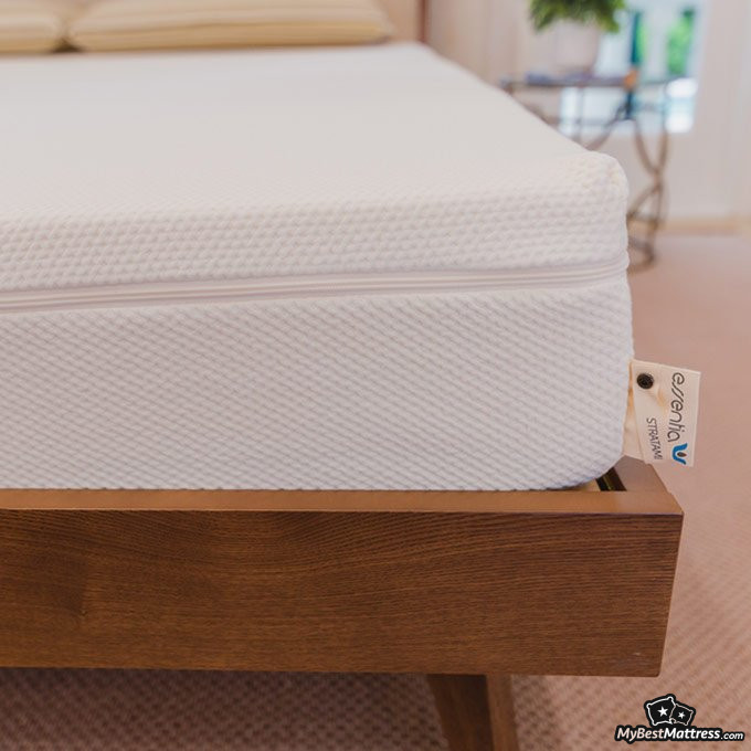 Essentia mattress review: Essentia Stratami mattress edges. Essentia mattress review: Essentia Stratami mattress edges.