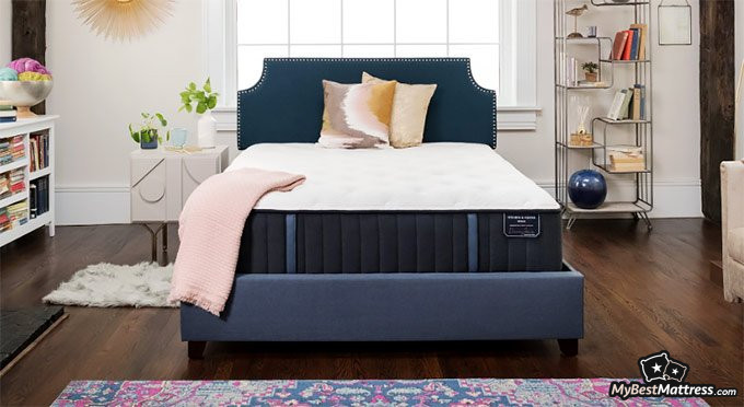 Stearns and Foster reviews: Estate Hurston collection.