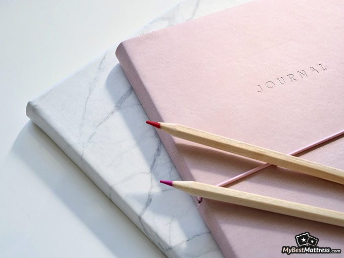 Morning anxiety: writing a journal. Morning anxiety: writing a journal.