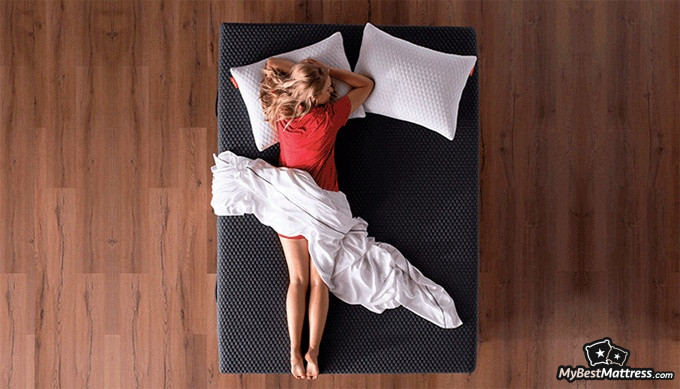 Layla Hybrid mattress review: sleeping on the stomach Layla Hybrid mattress review: sleeping on the stomach