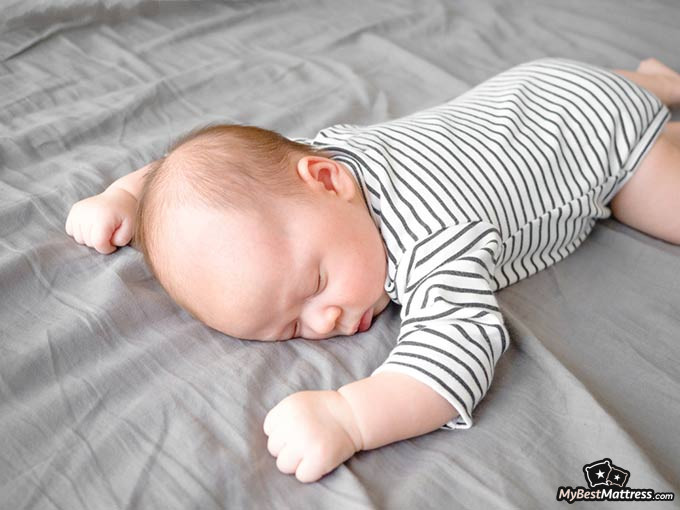 Newborn sleep schedule: baby sleep