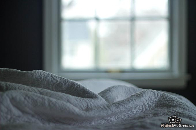 Night terrors in children: sheets on a bed.