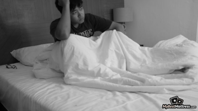What causes night sweats: insomnia What causes night sweats: insomnia
